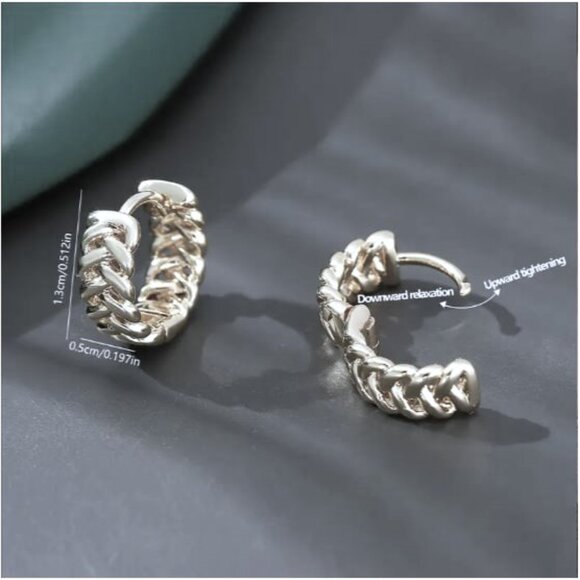 NEW Tayson Silver Plated Braided Chunky Huggie Hoop Earrings - Picture 3 of 3